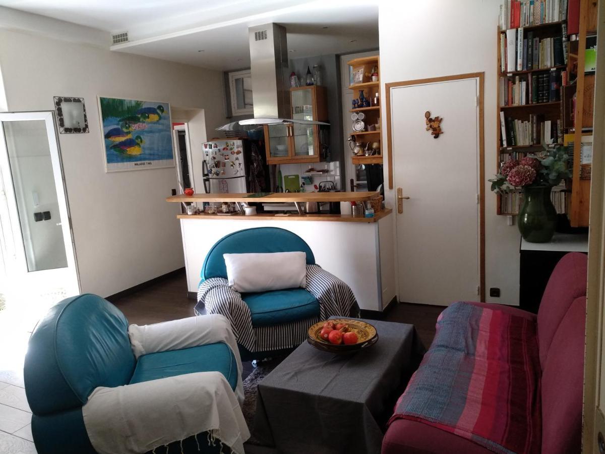Cosy Rare 2 Bedroom Apartment Around A Private Garden Neuilly-sur-Seine Exteriör bild