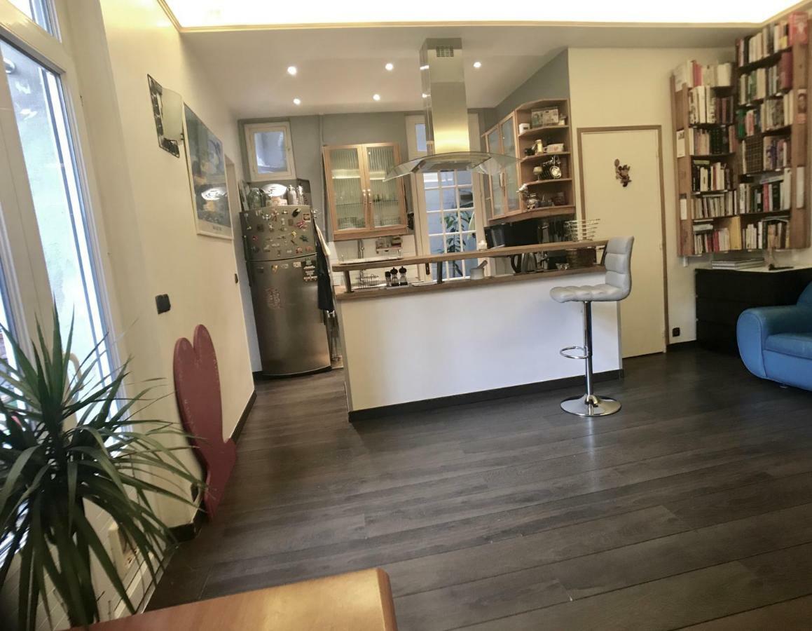 Cosy Rare 2 Bedroom Apartment Around A Private Garden Neuilly-sur-Seine Exteriör bild